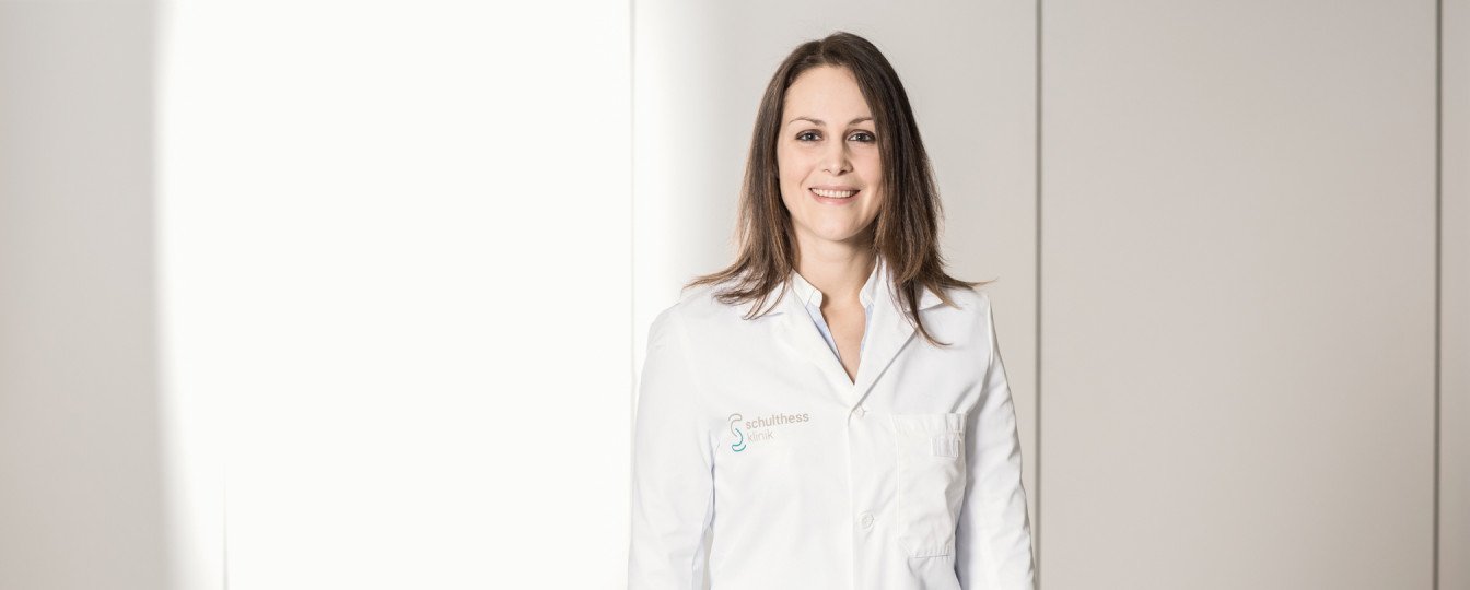 Dr. med. Corinna Kunz Spezialistin Wirbelsäule