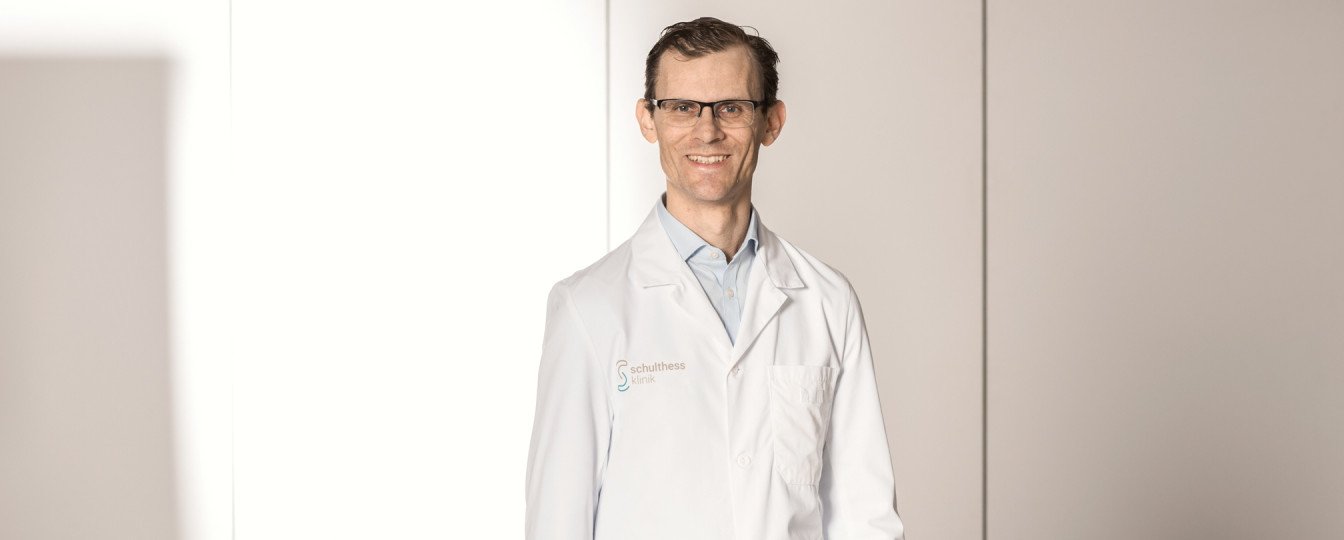 Dr. med. univ. Matthias Erschbamer Spezialist Knie
