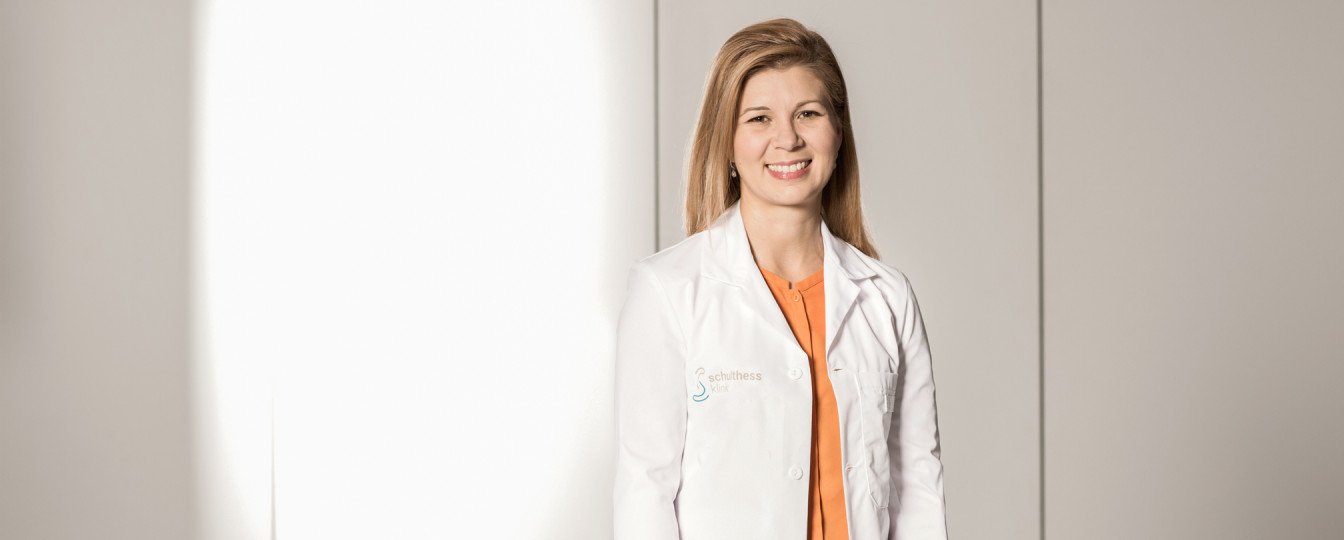 Dr. med. univ. Raluca Reitmeir Spezialistin Wirbelsäule