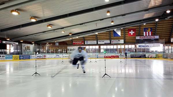 Sprinttest auf dem Eishockeyfeld