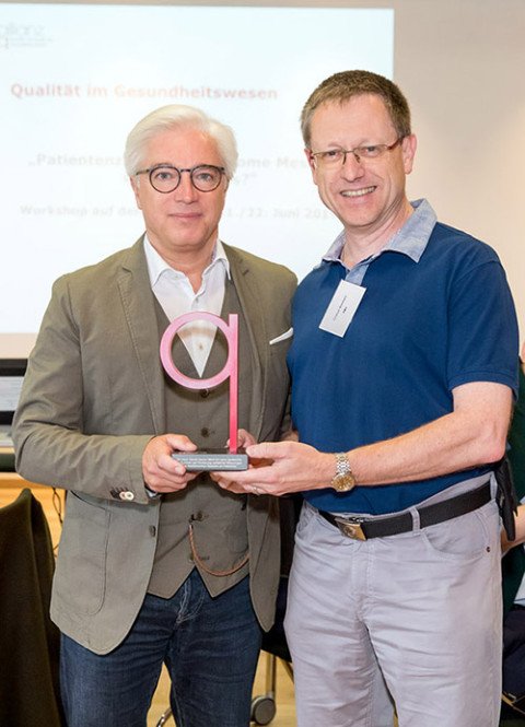 Preisübergabe Innovationspreis Dr. Herren allianz q