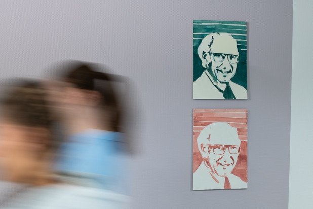 Catherine Burkhard: Bild-Farb-Rauminstallation, 2024 