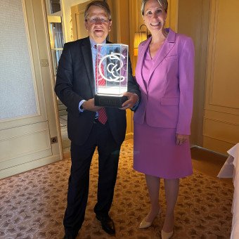 strategische Kooperation mit der Charité-Universitätsmedizin Berlin