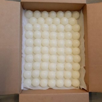 Paraffin in einer Kiste