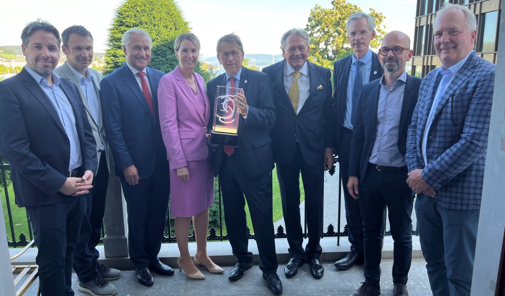 strategische Kooperation mit der Charité-Universitätsmedizin Berlin