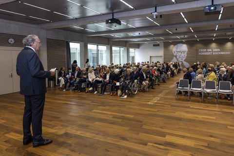 Franz von Meyenburg referiert an der Norbert Gschwend Lecture