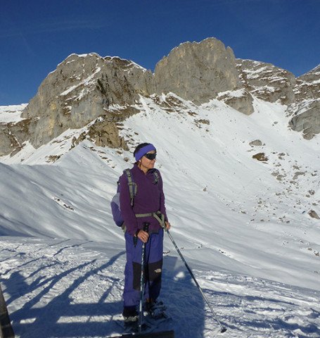 Patientin auf Schneeschuhtour