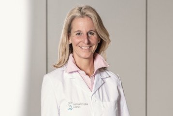 Dr. med. Christina Koller Spezialistin Hand