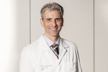 Dr. med. Laurent Harder Spezialist Kniechirurgie