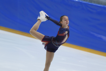 eiskunstlaeuferin_neu